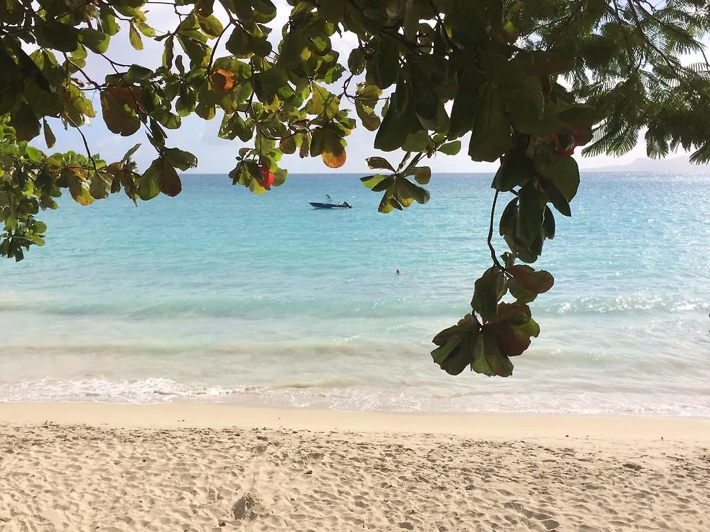 La Résidence NOU CINQ Le Gosier  0*, Le Gosier (Grande-Terre)