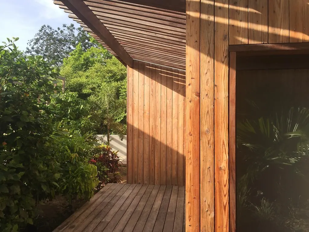 La Residence Nou Cinq Ле-Гозье 0*,